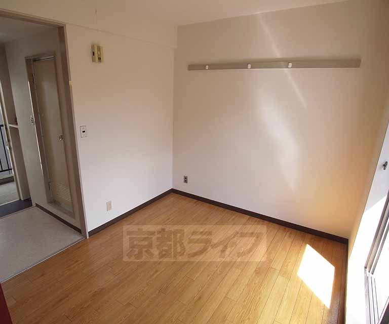 居室・リビング　・お部屋探しは京都ライフまで・