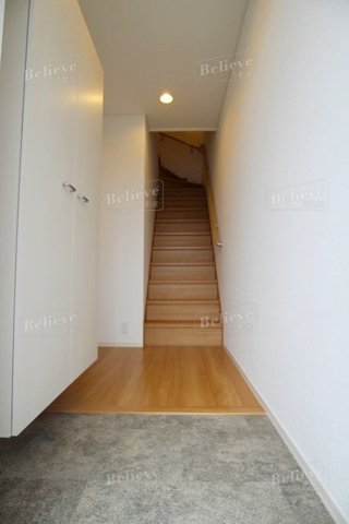 玄関　シューズボックス付きの玄関です★