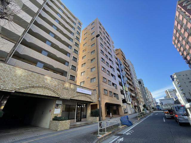 建物外観　大通りを通って帰宅できます