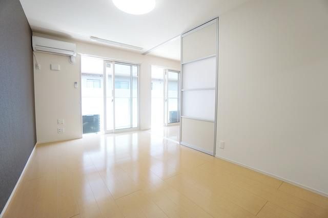 居室・リビング　★お部屋探しはタウンハウジング稲田堤店まで★