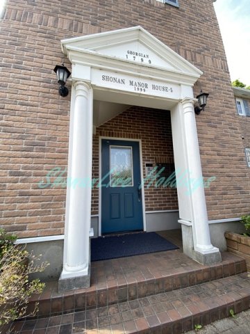 エントランス　清潔感のあるエントランスです♪