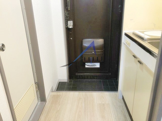 玄関　玄関です。