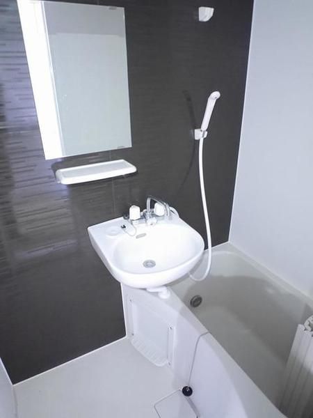 バス・シャワールーム　他部屋参照