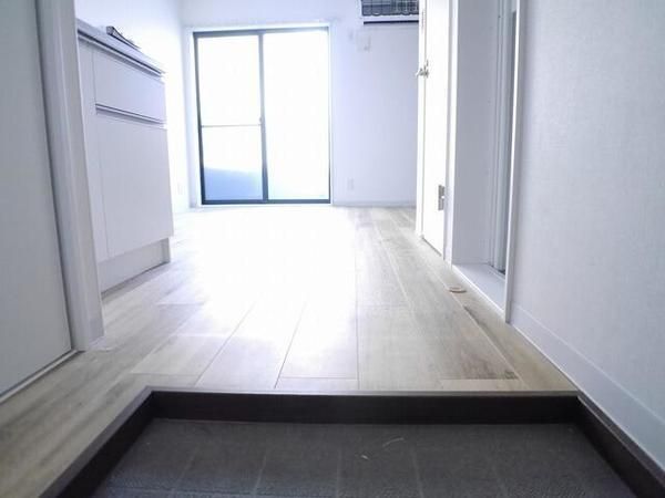 玄関　他部屋参照