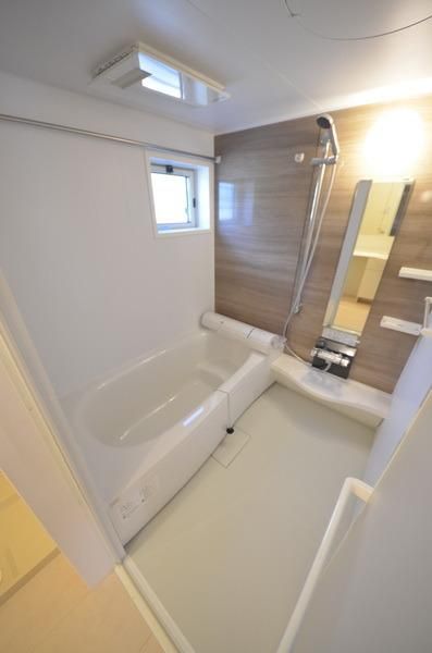バス・シャワールーム　室内・室内設備