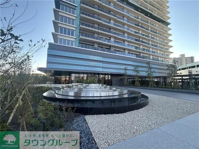 エントランス　お問合せはタウンハウジングまで！※現地待合わせ相談可能