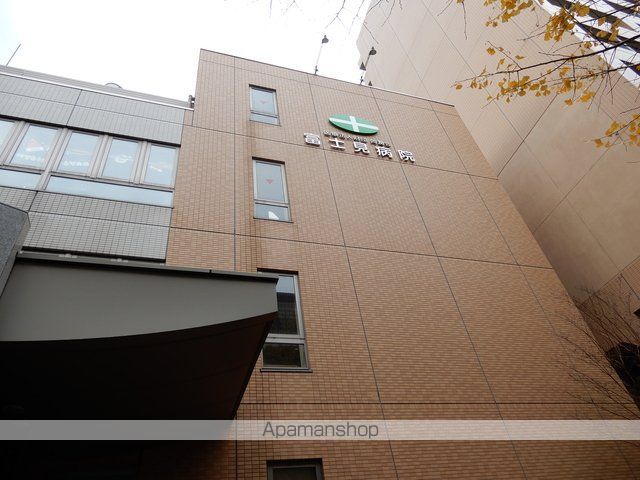 病院　医療法人財団同潤会富士見病院（病院）まで160m