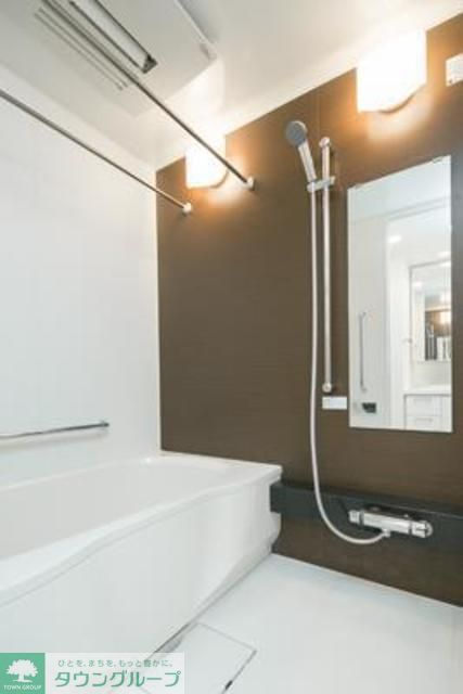 バス・シャワールーム　※写真は同タイプ住戸です。