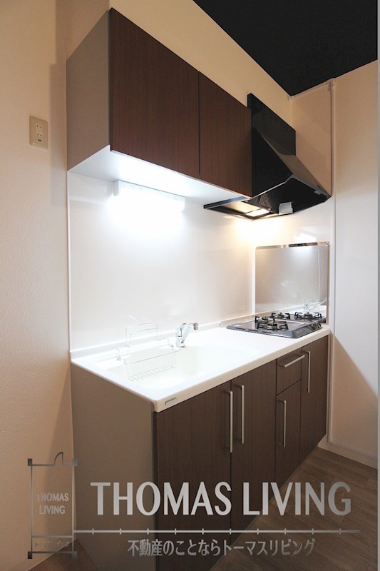 キッチン　シンクが大きめで使い易いです。