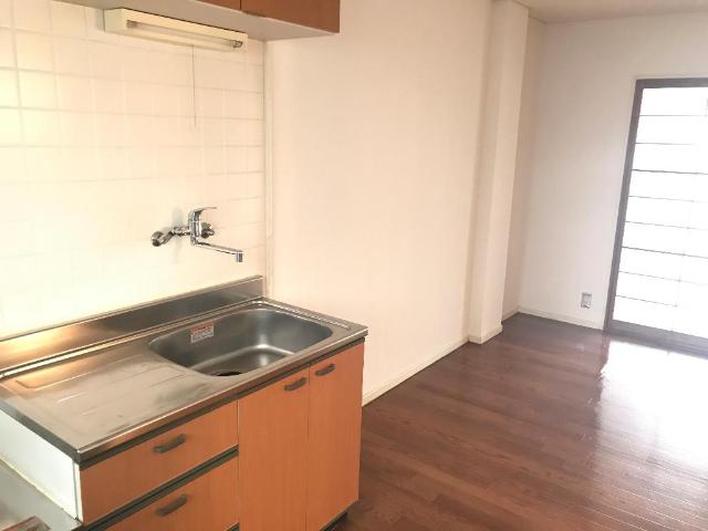 キッチン　キッチン