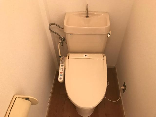 トイレ　シャワー付トイレ