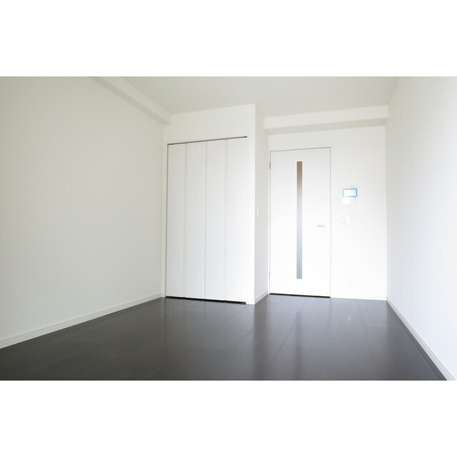 居室・リビング　洋室７．３帖