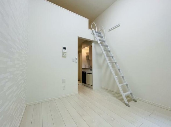 居室・リビング　同建物別部屋参考