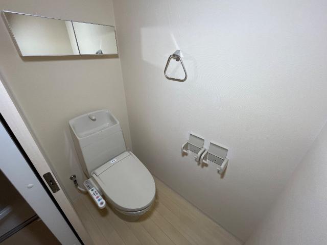 トイレ　シャワー付トイレ