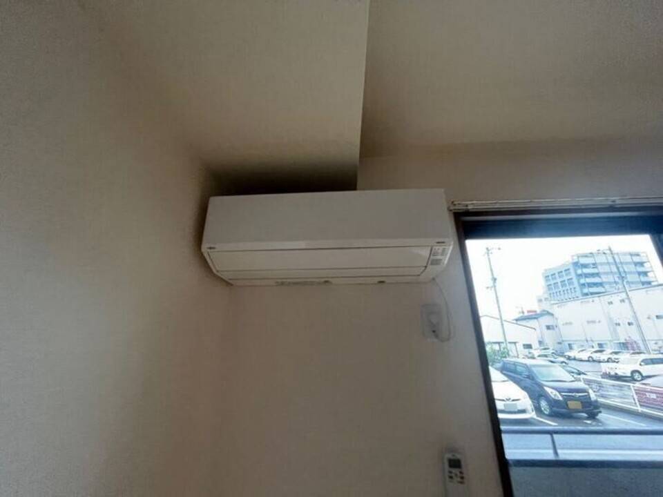 その他設備　エアコン