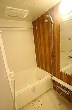 バス・シャワールーム　きれいなお風呂です