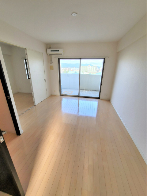 居室・リビング　別部屋写真