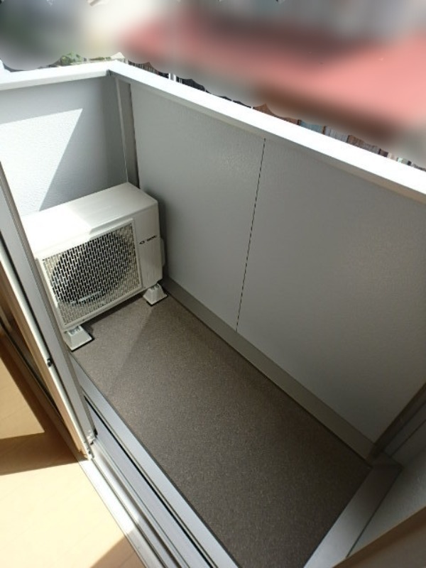 バルコニー　図面と現状に相違がある場合には現状を優先