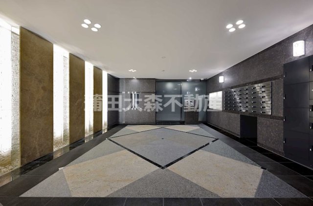 エントランス　防犯カメラTVモニター付オートロック宅配BOXメールBOX管