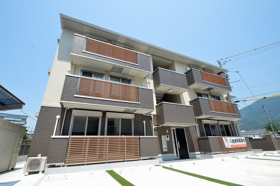 建物外観　インターネット無料！