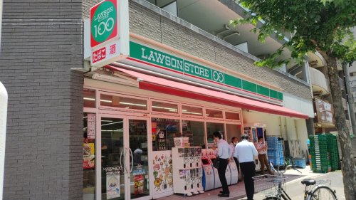 コンビニ　ローソンストア100 LS名古屋丸の内店（コンビニ）まで299m