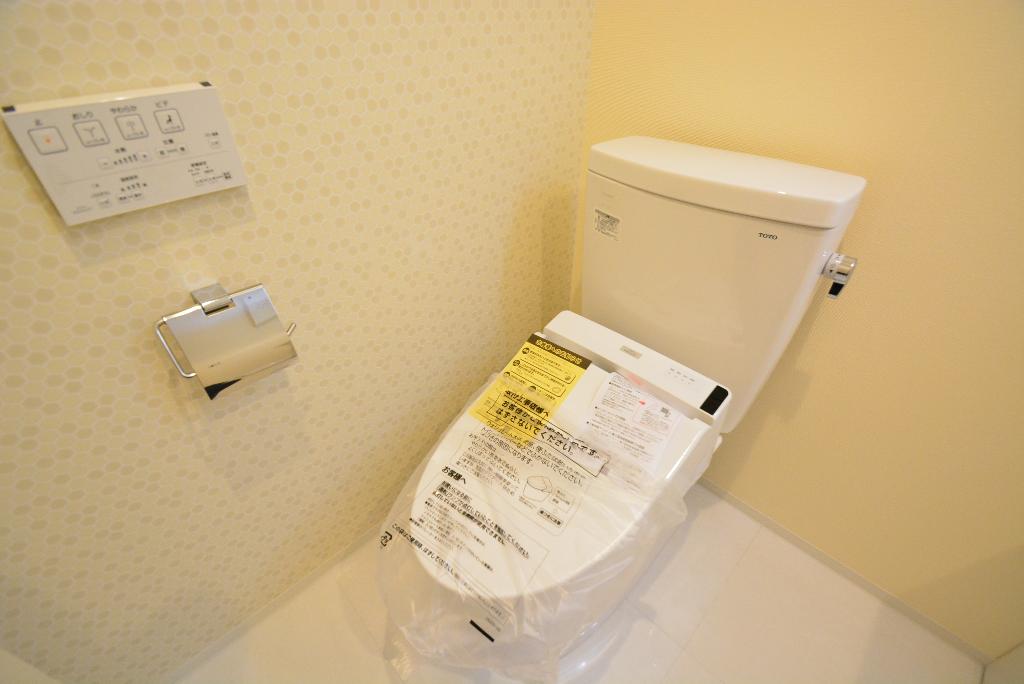 トイレ　シャワー付トイレ