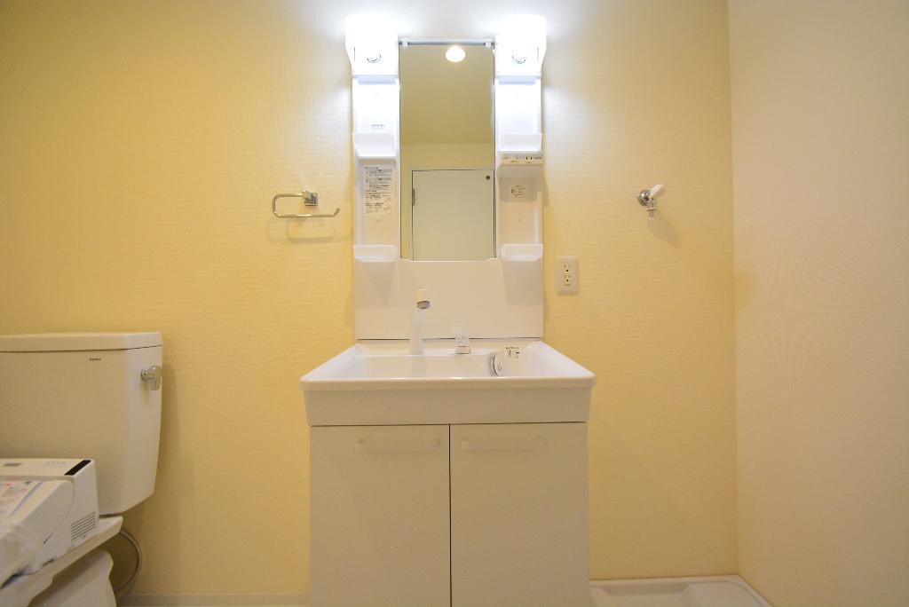 洗面設備　洗髪洗面化粧台