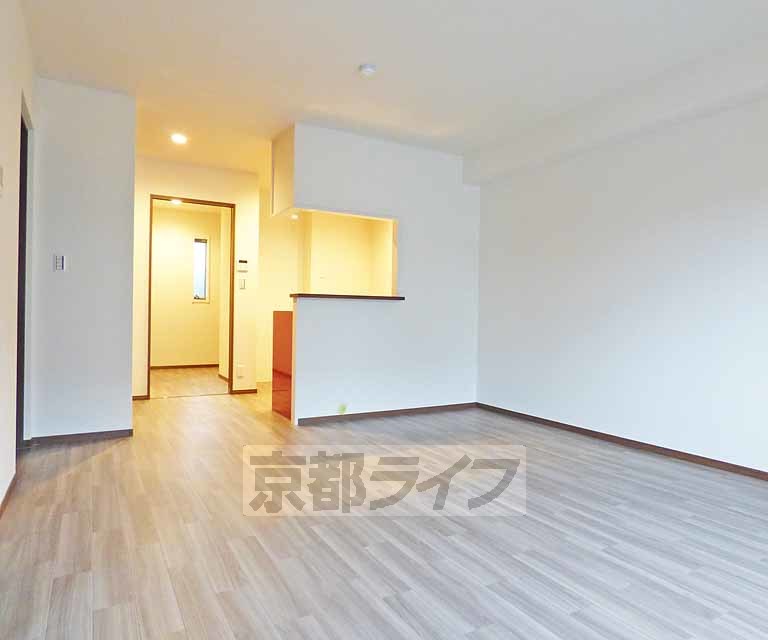 居室・リビング　開放感のあるお部屋。