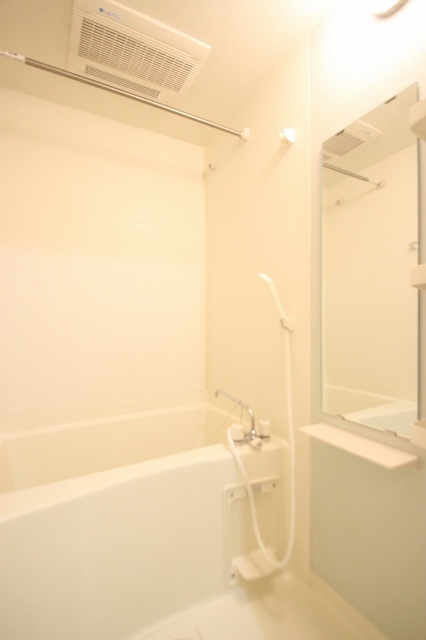 バス・シャワールーム　同物件別室