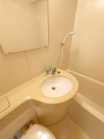 洗面設備　ルネ御苑プラザ