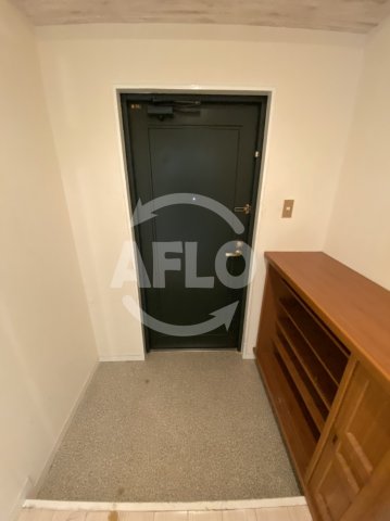 玄関　リッチライフダイコク　玄関