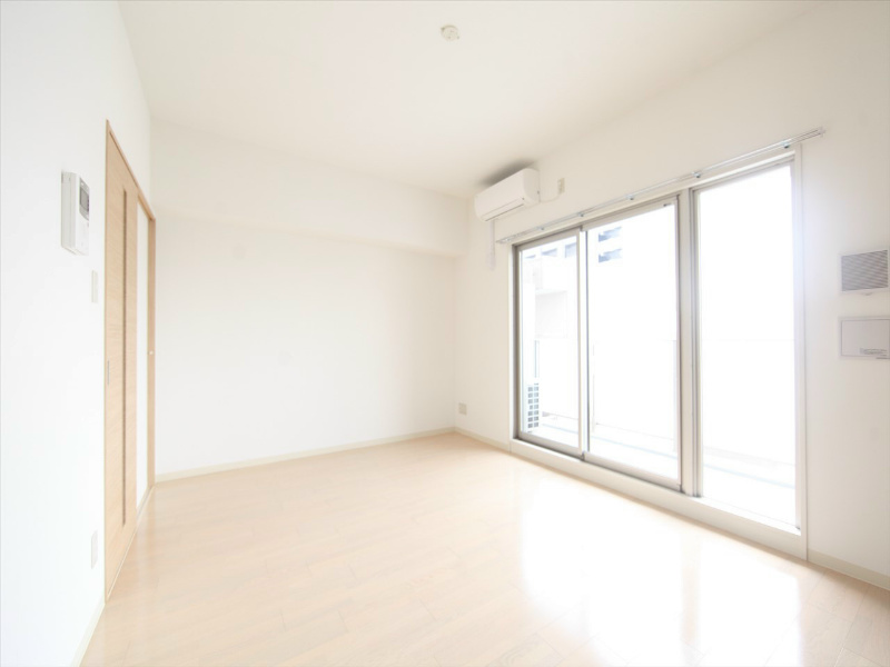 その他部屋・スペース　洋室9.8帖　エアコン完備　南面バルコニー　別部屋イメージ写