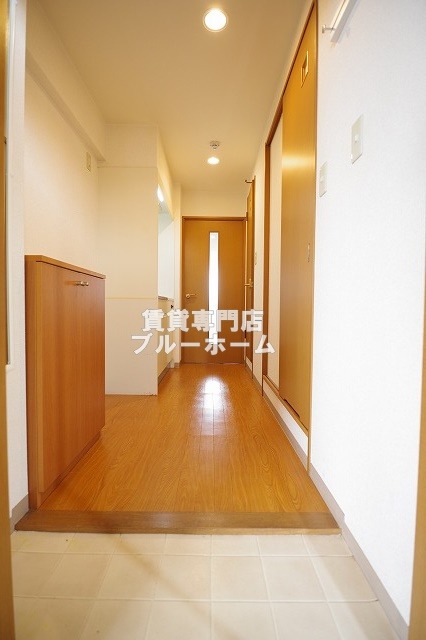 玄関　きれいな玄関スペース！