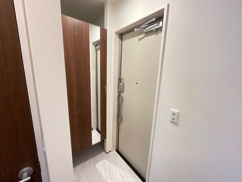 玄関　図面と現状に相違がある場合には現状を優先