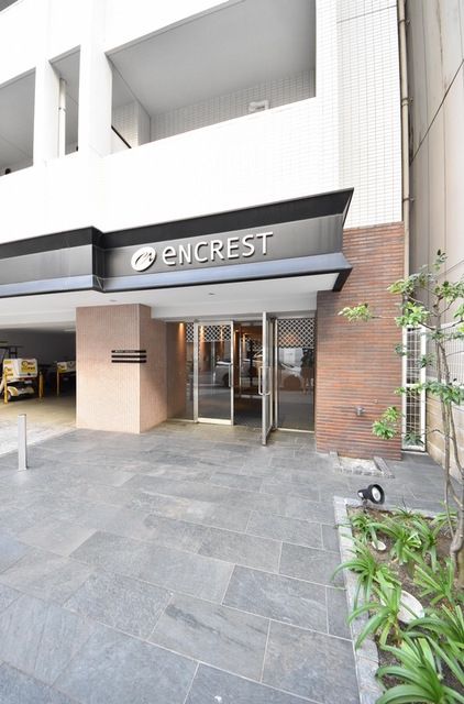 エントランス　エントランスもオシャレですね