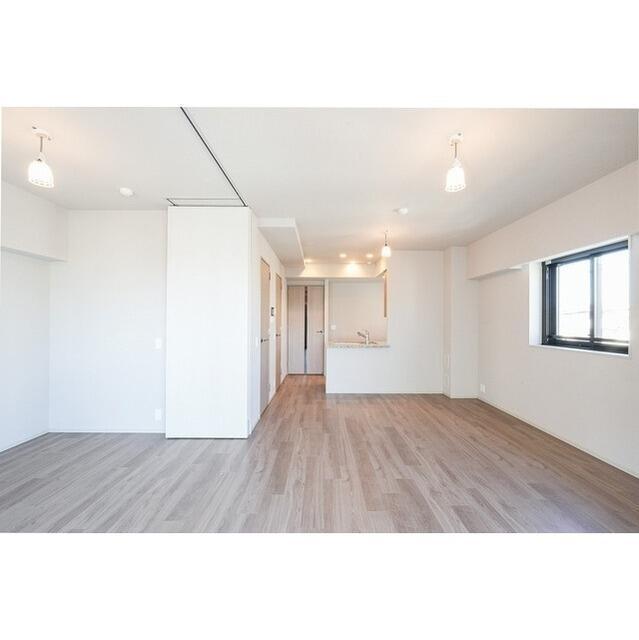 居室・リビング　?