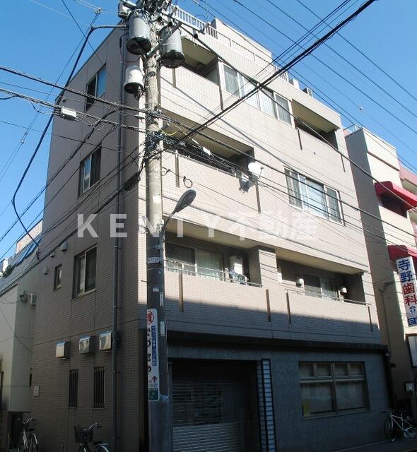 建物外観　落ち着いた雰囲気の外観です