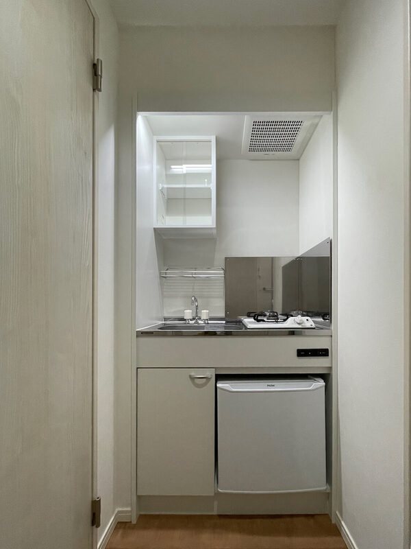 キッチン　同建物の別部屋の写真です。