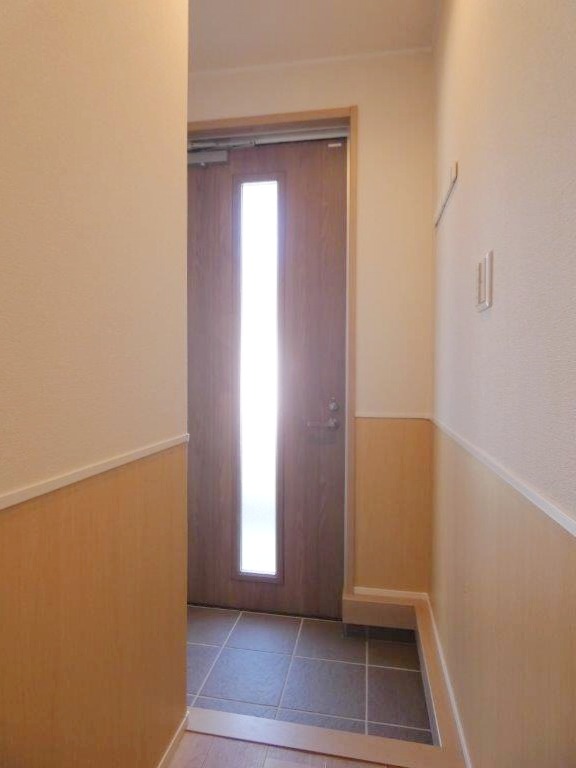 玄関　図面と現状に相違がある場合には現状を優先