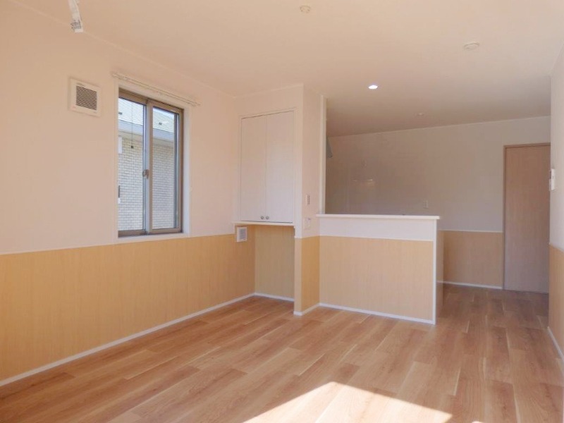 居室・リビング　図面と現状に相違がある場合には現状を優先