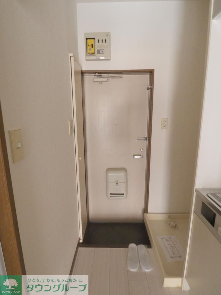 玄関　設備