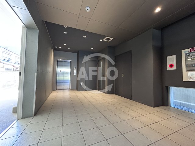 ロビー　レジリエント江坂穂波町　ロビー