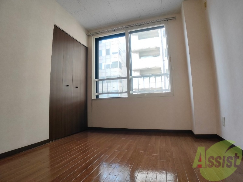 その他部屋・スペース　こちらが寝室です。部屋の使い分けができて便利ですね。