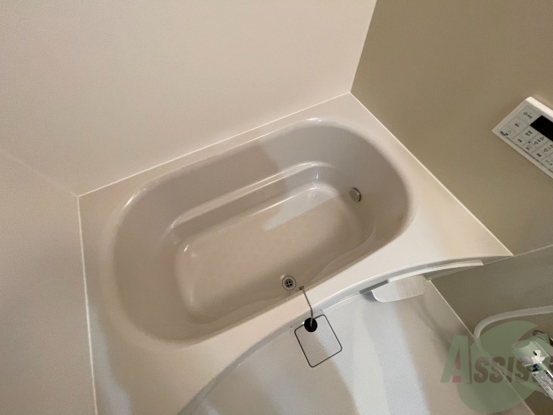 バス・シャワールーム　追い焚き機能もあるので、いつでも温かいお風呂に入れますね。