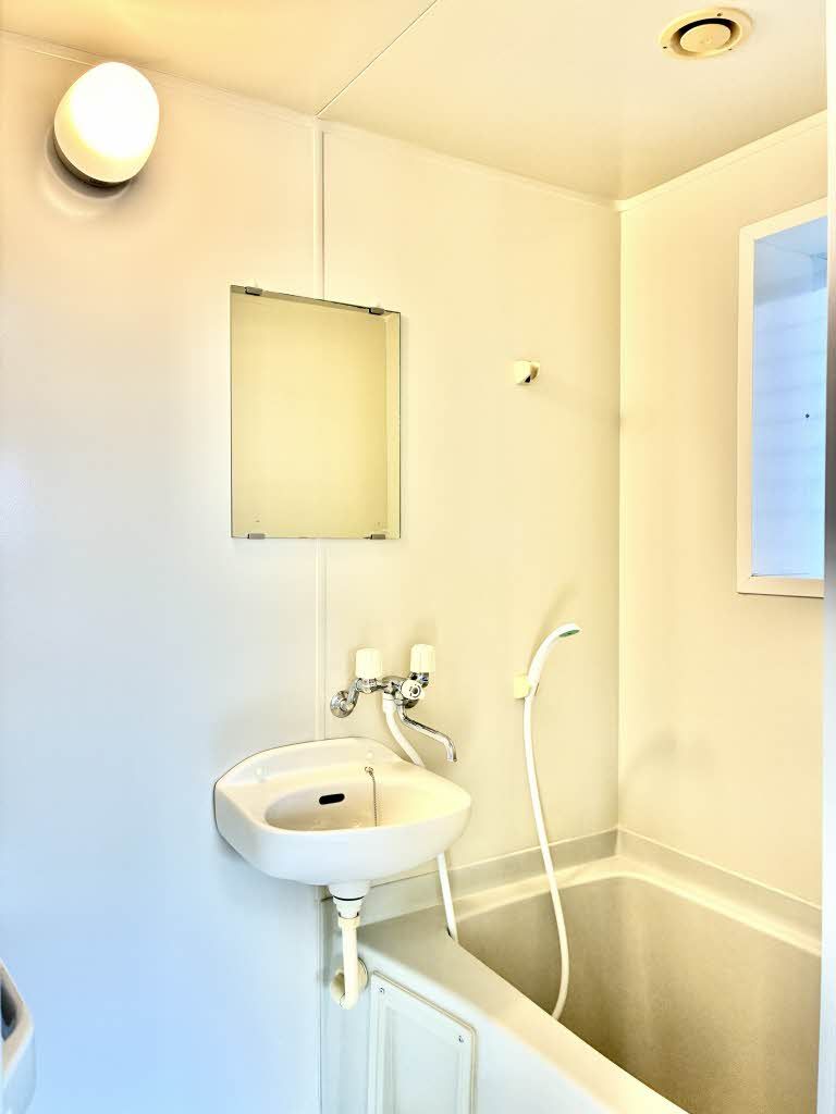 カーム行徳の風呂写真