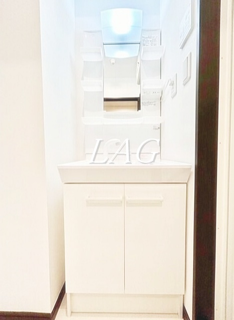 洗面設備　洗面台です。