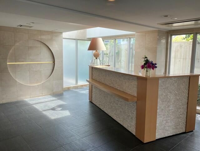 ロビー　建物の内部です