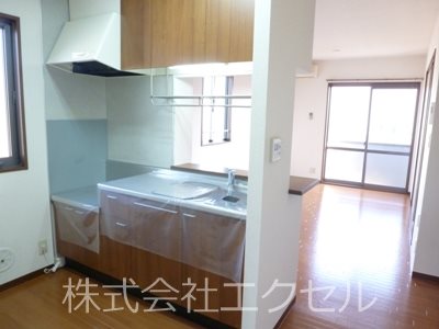 キッチン　お好きなガスコンロを設置できます。