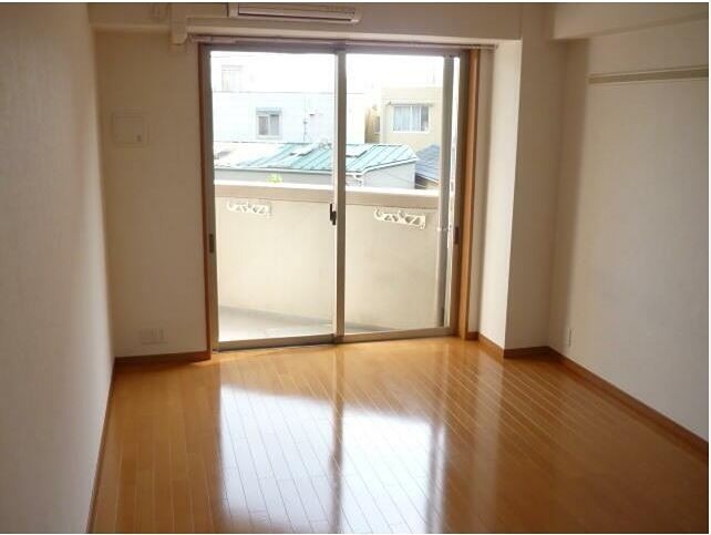 居室・リビング　※同仕様写真