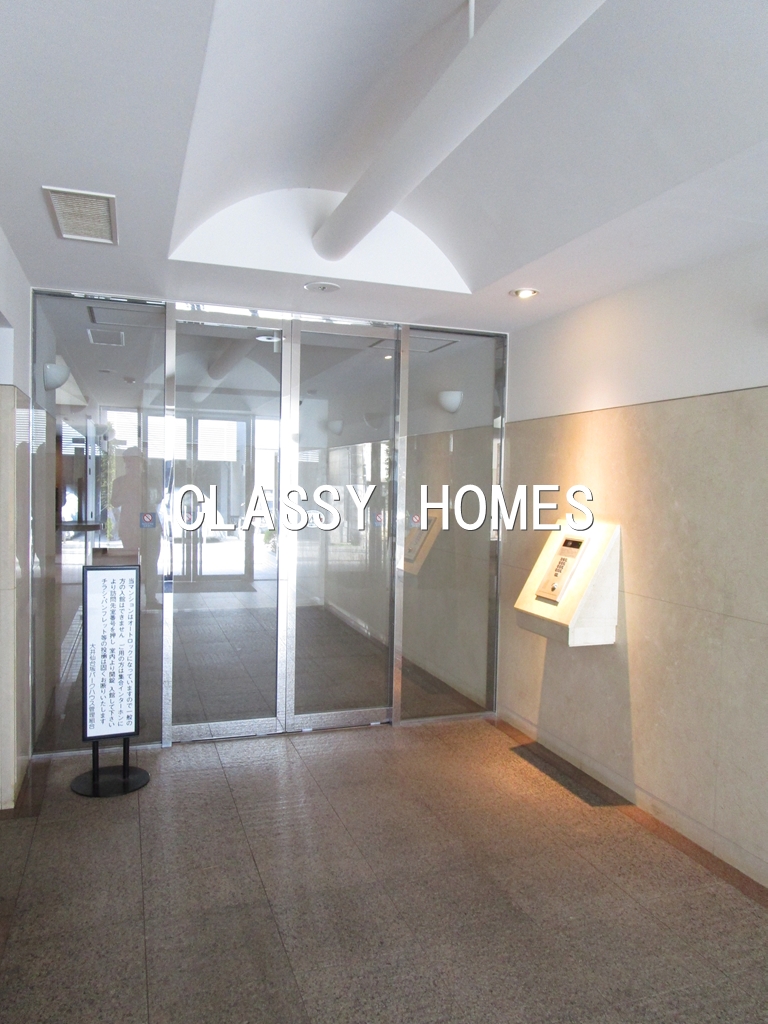 セキュリティ　1992年竣工　大井仙台坂パークハウス：オートロック